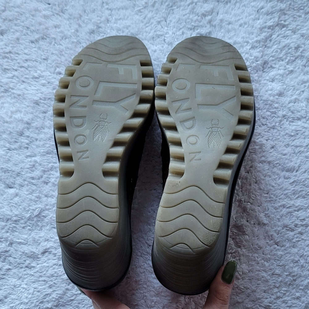 Fly London Yobe Wedge Brown/black size 7.5-8/euro 39 - Picture 4 of 5